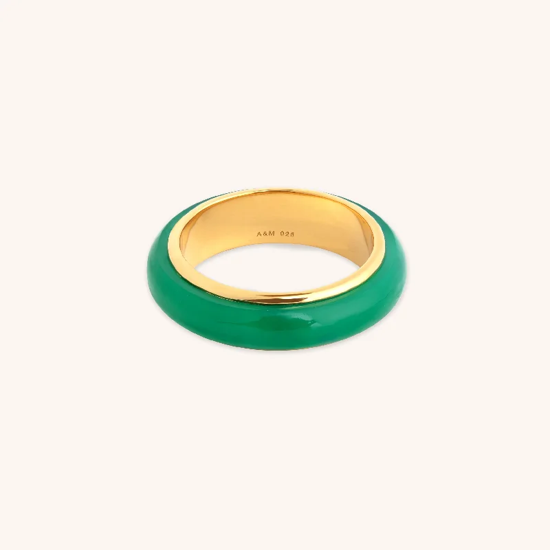 Shine Without Limits – Jewelry Sale Happening Now Green Onyx Carved Stone Ring in Gold