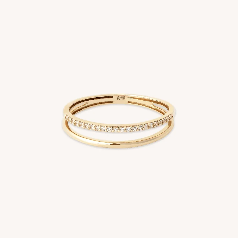 Trending Jewelry Styles Now At Limited-Time Discounts Illusion Topaz Band Ring in Solid Gold