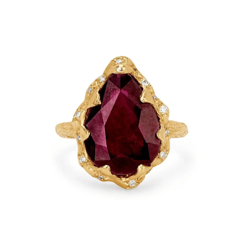 Luxury Jewelry Clearance – Shop Premium Styles Now Queen Water Drop Natural Ruby Ring with Sprinkled Diamonds