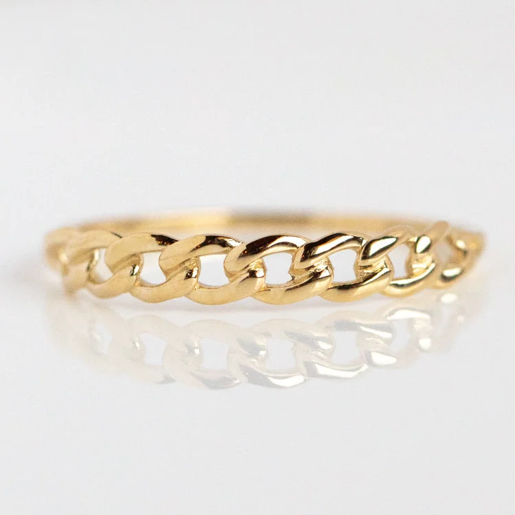 Everyday Jewelry Essentials Now On Sale Solid Gold Chain Link Ring