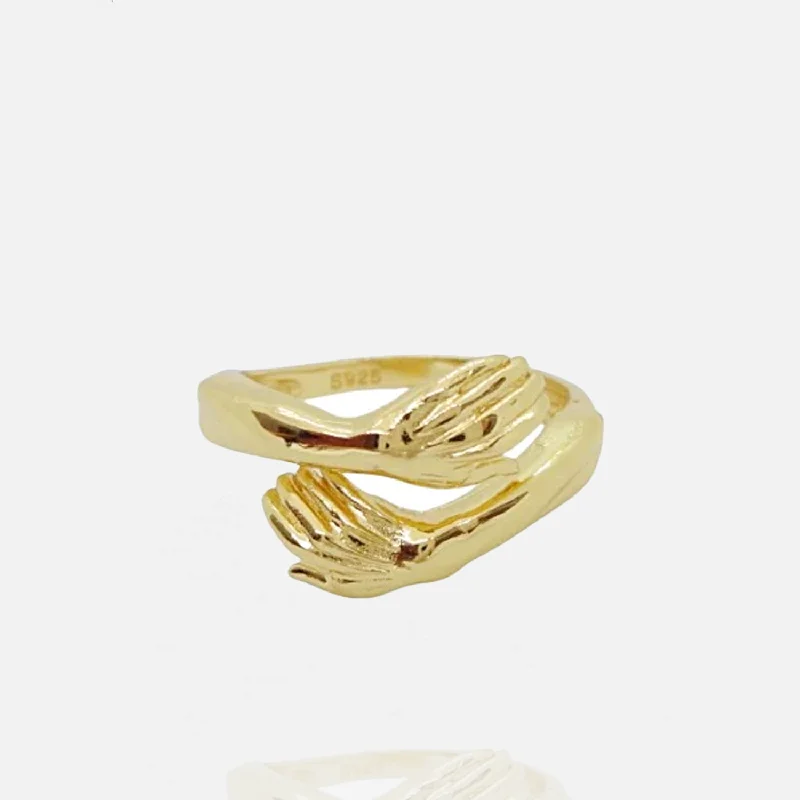 Make Every Moment Shine – Jewelry Discounts Available Hug ring - Gold