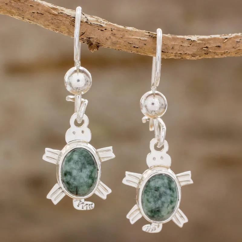 Unmissable Jewelry Clearance – Final Reductions Marine Turtles in Green Green Turtle-Themed Jade Dangle Earrings form Guatemala