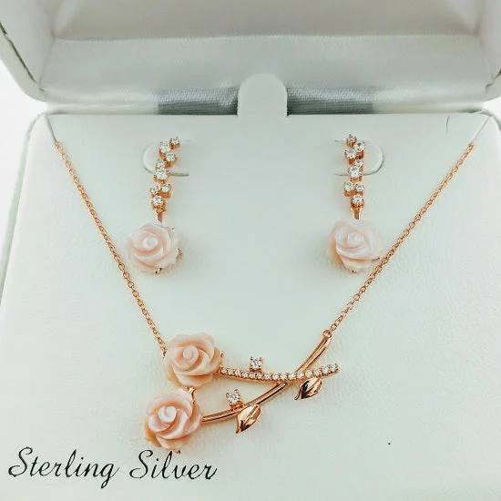 14KT Rose Gold Plated Sterling Silver Mother of Pearl and Cubic Zirconia 18-inch Flower 2-Piece Box Set Pendant