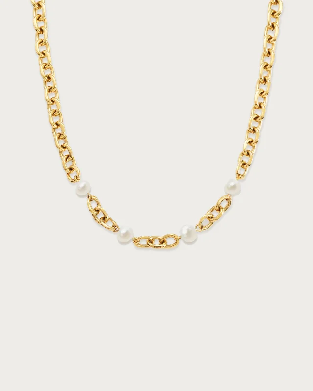 Gold Essence Pearl Necklace