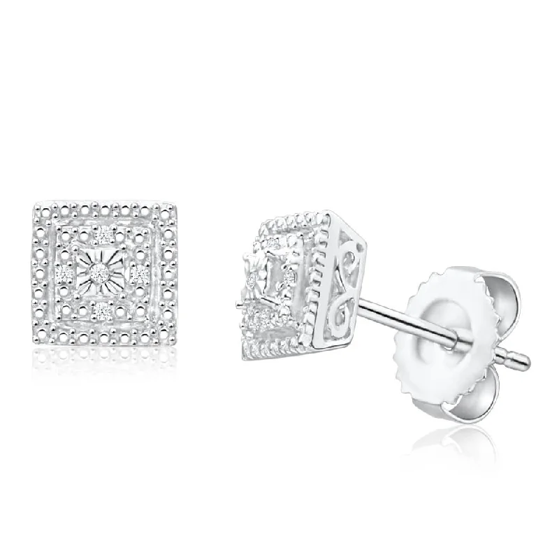 Discounted Jewelry For A Glamorous Look Sterling Silver Brilliant Cut Diamond Stud Earrings